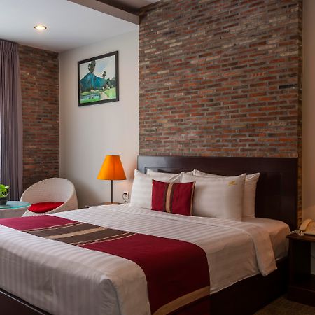 Wisteria Hotel Πνομ Πενχ Εξωτερικό φωτογραφία